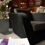 بيت ضيافة Edelweiss Lounge Restaurant Pizza Cafe Billard