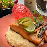 Edelweiss Lounge Restaurant Pizza Cafe Billard بيت ضيافة