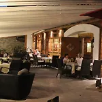 Edelweiss Lounge Restaurant Pizza Cafe Billard مايرهوفن