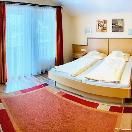 Edelweiss Lounge Restaurant Pizza Cafe Billard Майргофен