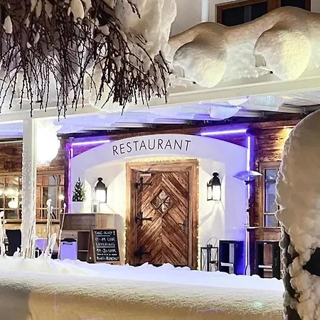 Penzion Edelweiss Lounge Restaurant Pizza Cafe Billard Mayrhofen