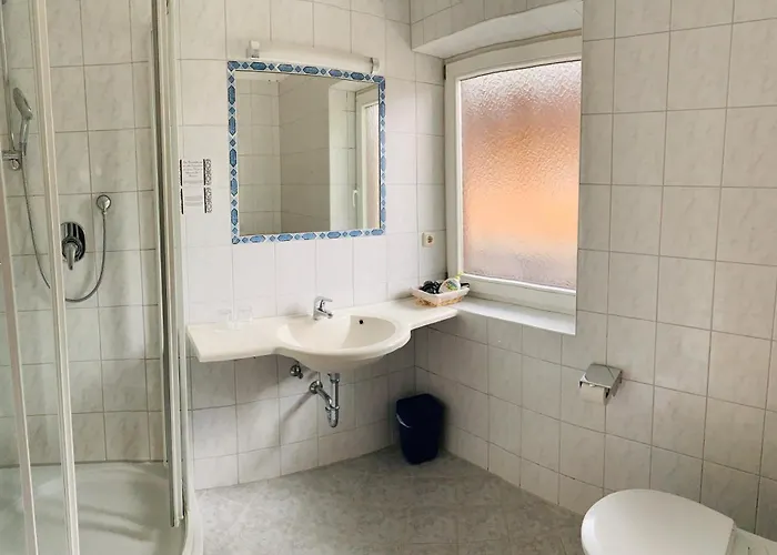 Konukevi Edelweiss Lounge Restaurant Pizza Cafe Billard Mayrhofen