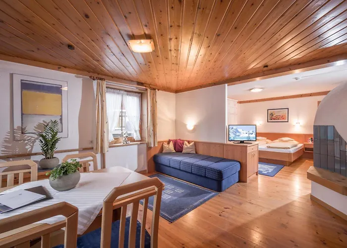 Edelweiss Lounge Restaurant Pizza Cafe Billard Penzion