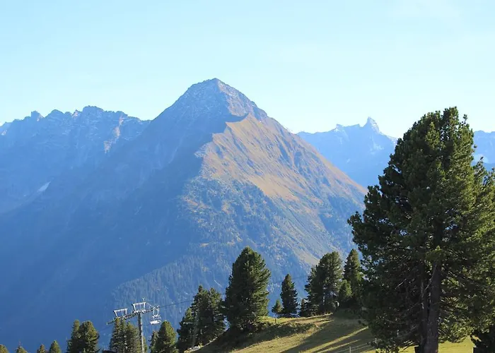 Edelweiss Lounge Restaurant Pizza Cafe Billard Mayrhofen