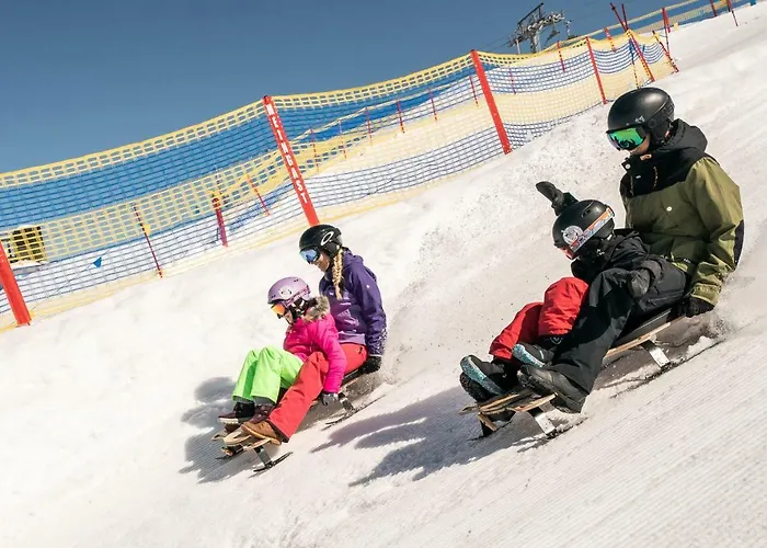 Konukevi Edelweiss Lounge Restaurant Pizza Cafe Billard