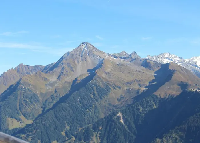 Edelweiss Lounge Restaurant Pizza Cafe Billard Pensión 3*