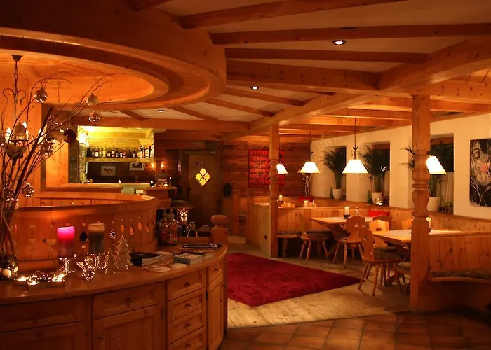 Pensión Edelweiss Lounge Restaurant Pizza Cafe Billard 3*